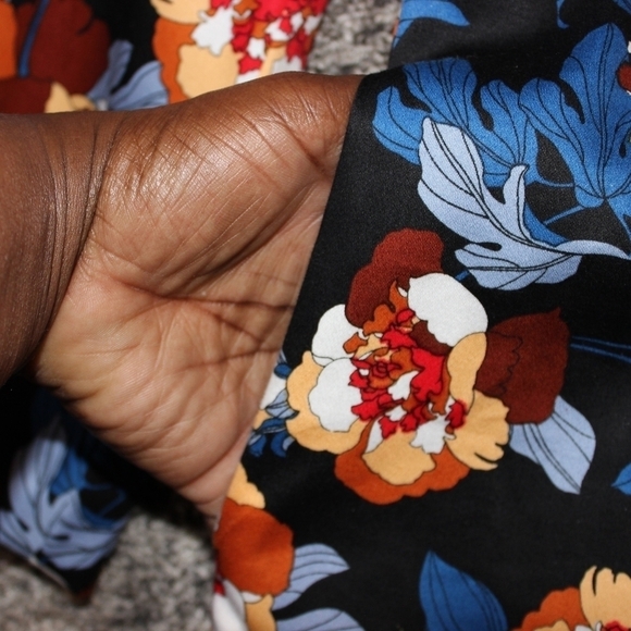 HANDMADE Floral Dress with Bell Sleeves - Picture 4 of 5